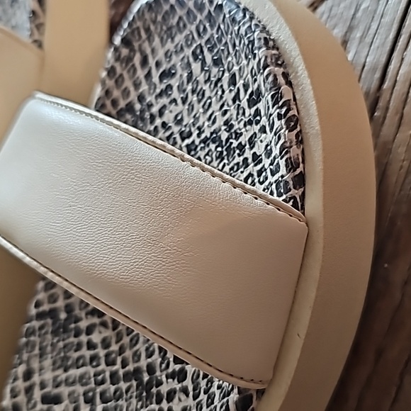 New Circus Sam Edelman platform strappy sandals! 6 5 - Picture 3 of 7